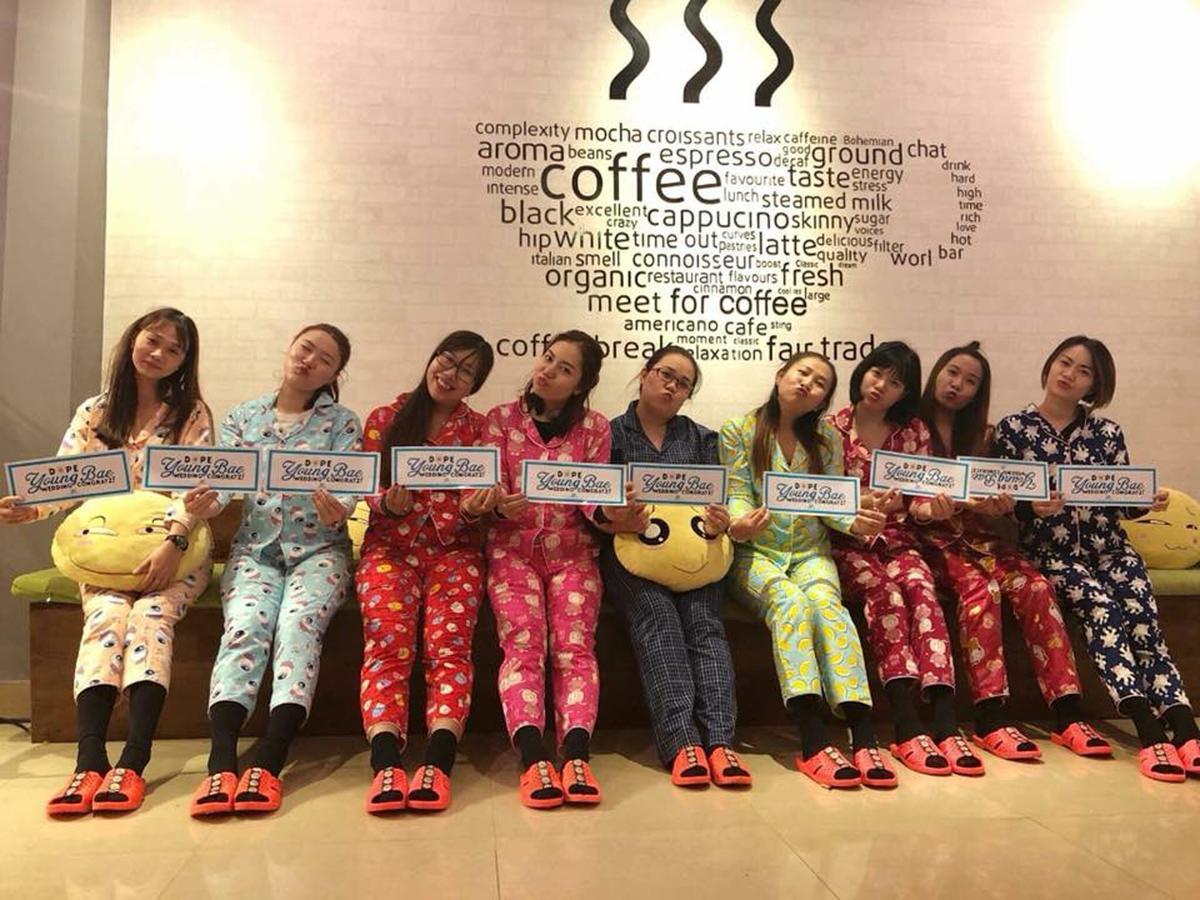 Zi Coffee & Hostel ダナン市 エクステリア 写真